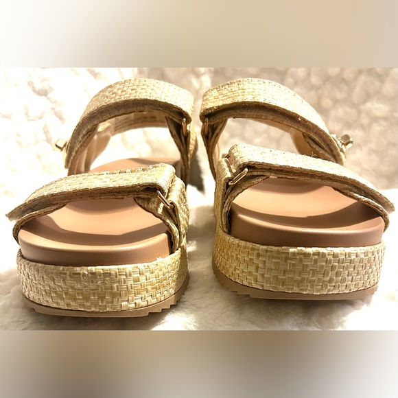 A New Day Tanner Platform Double Band woven cream tan sandals size 7.5 - Picture 9 of 12